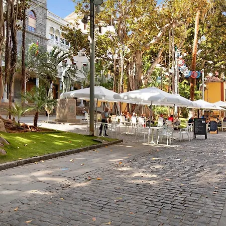 La Alameda *